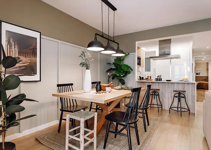 Loja - 2 Bedrooms In Sant Antoni شقة